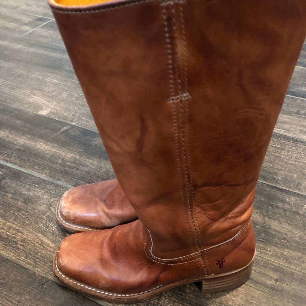 Frye Camel Brown Leather Women’s Boot Size 7 1/2